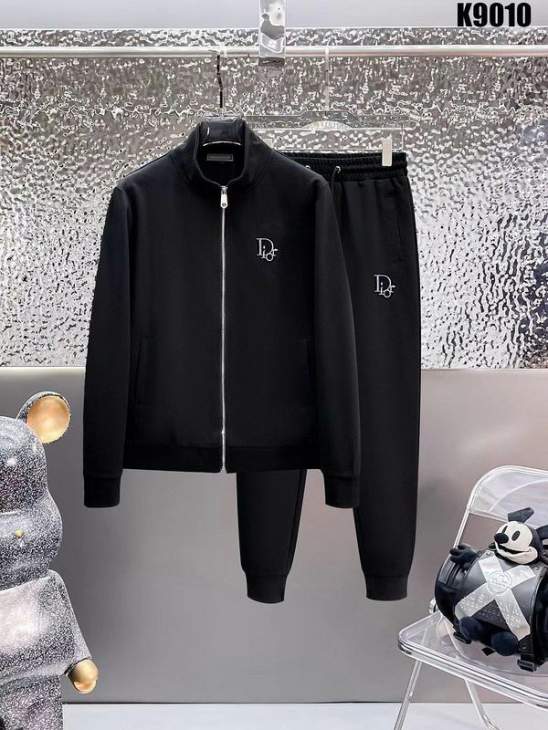 Picture of Dior Sweater Suits _SKUDiorM-5XLkdtr0938832
